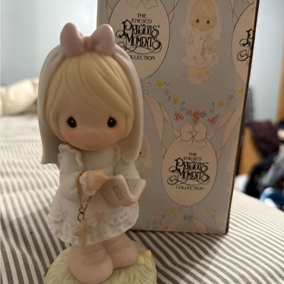 Precious Moments This Day Has Been Made In Heaven Girl Communion Porcelain Figur - Picture 1 of 6